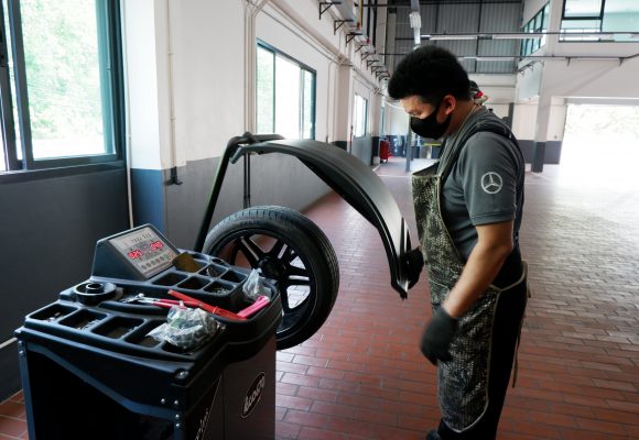 Mercedes Benz After Service